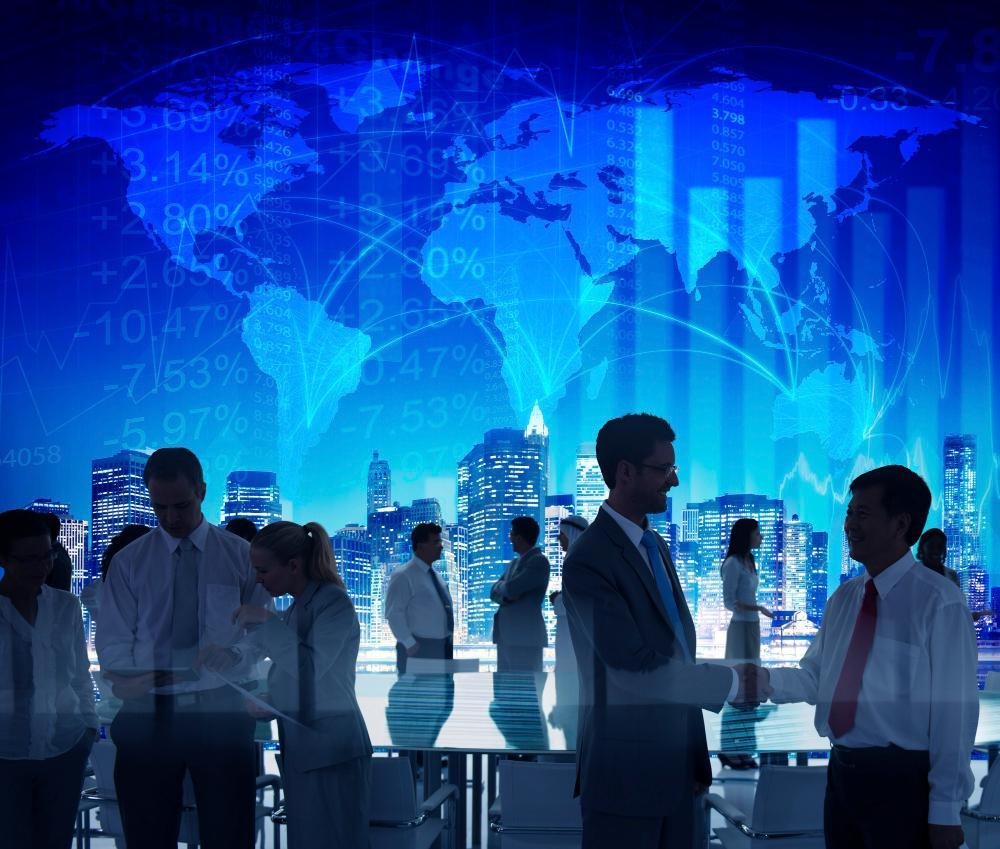 How CIOs Turn Data and Cloud Into Competitive Business Advantage